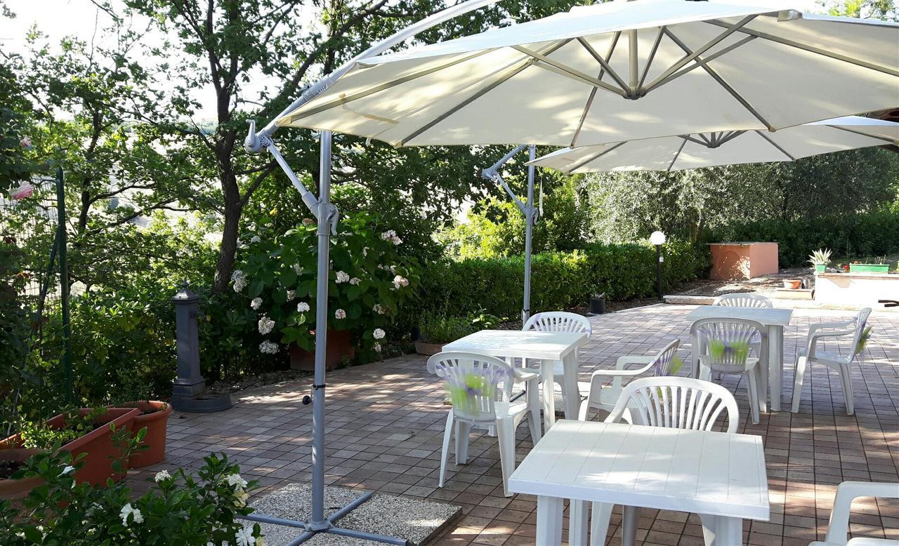 La Casa In Campagna Bed and Breakfast Cossignano Exterior foto